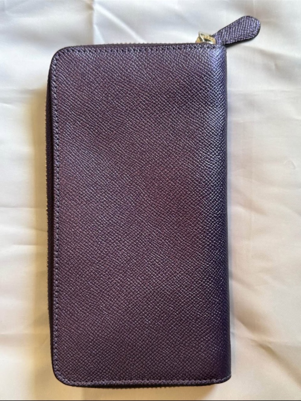 Coach Purple Zip-Around Saffiano Leather Wallet with Front Card Slot - Picture 4 of 4